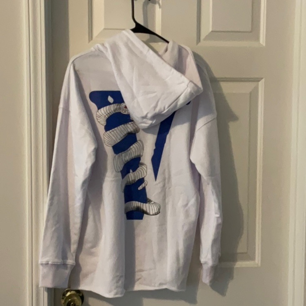 VLONE - Picture 2 of 2